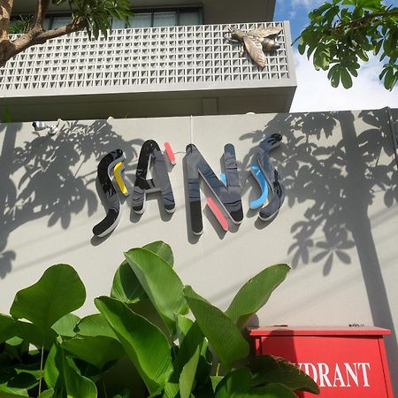 Sans Hotel Rg Living Jogja By Reddoorz Pakualaman Exterior foto