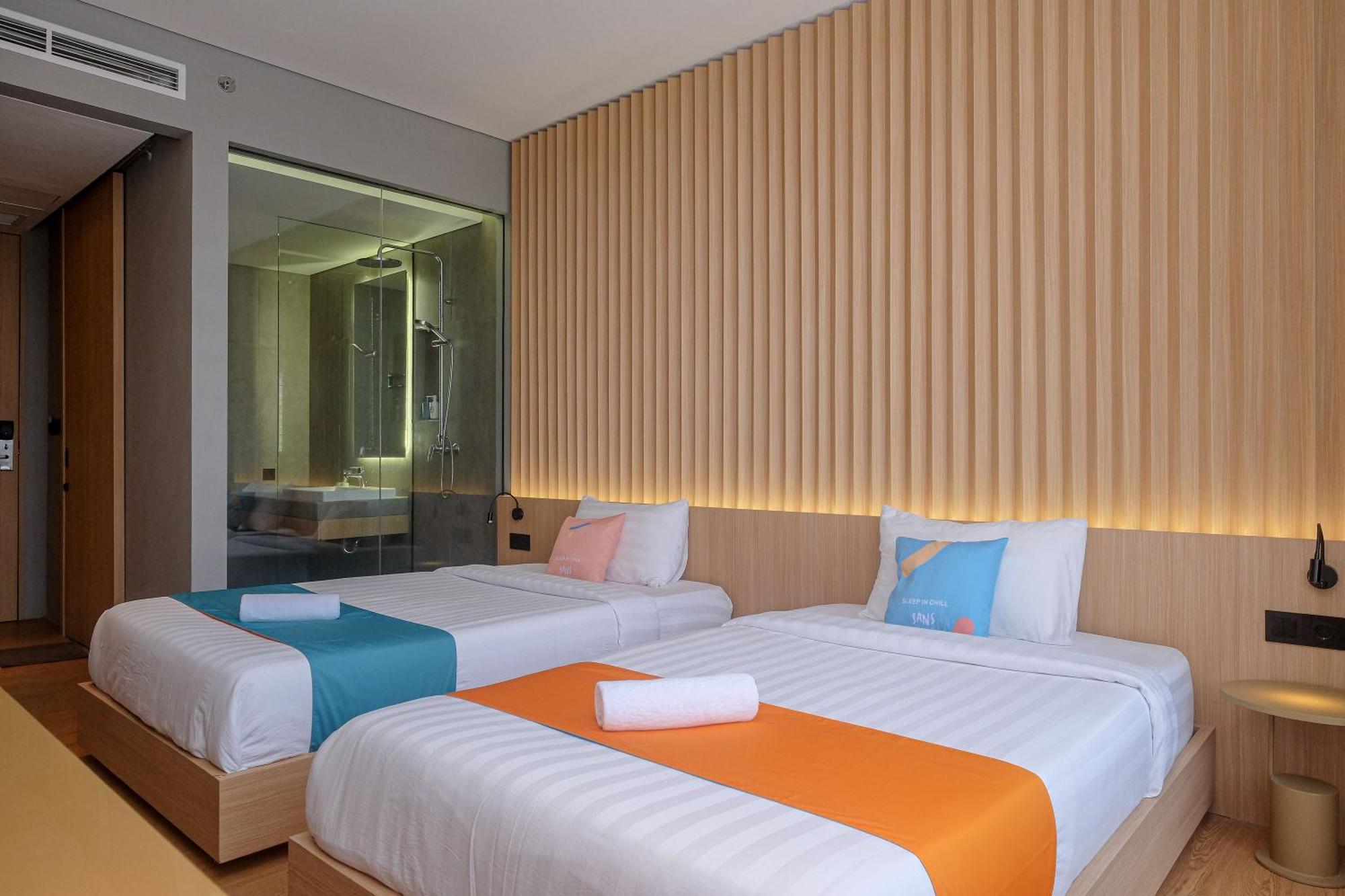 Sans Hotel Rg Living Jogja By Reddoorz Pakualaman Exterior foto